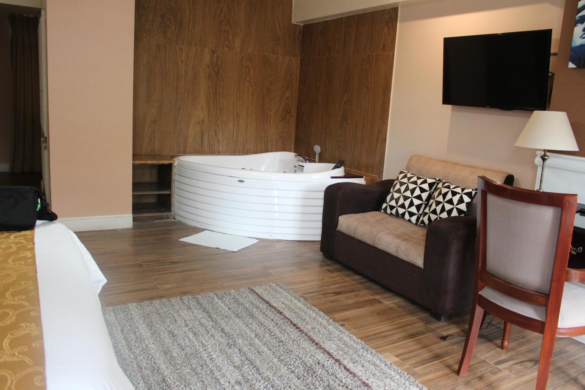 Hotel Paradis 3*